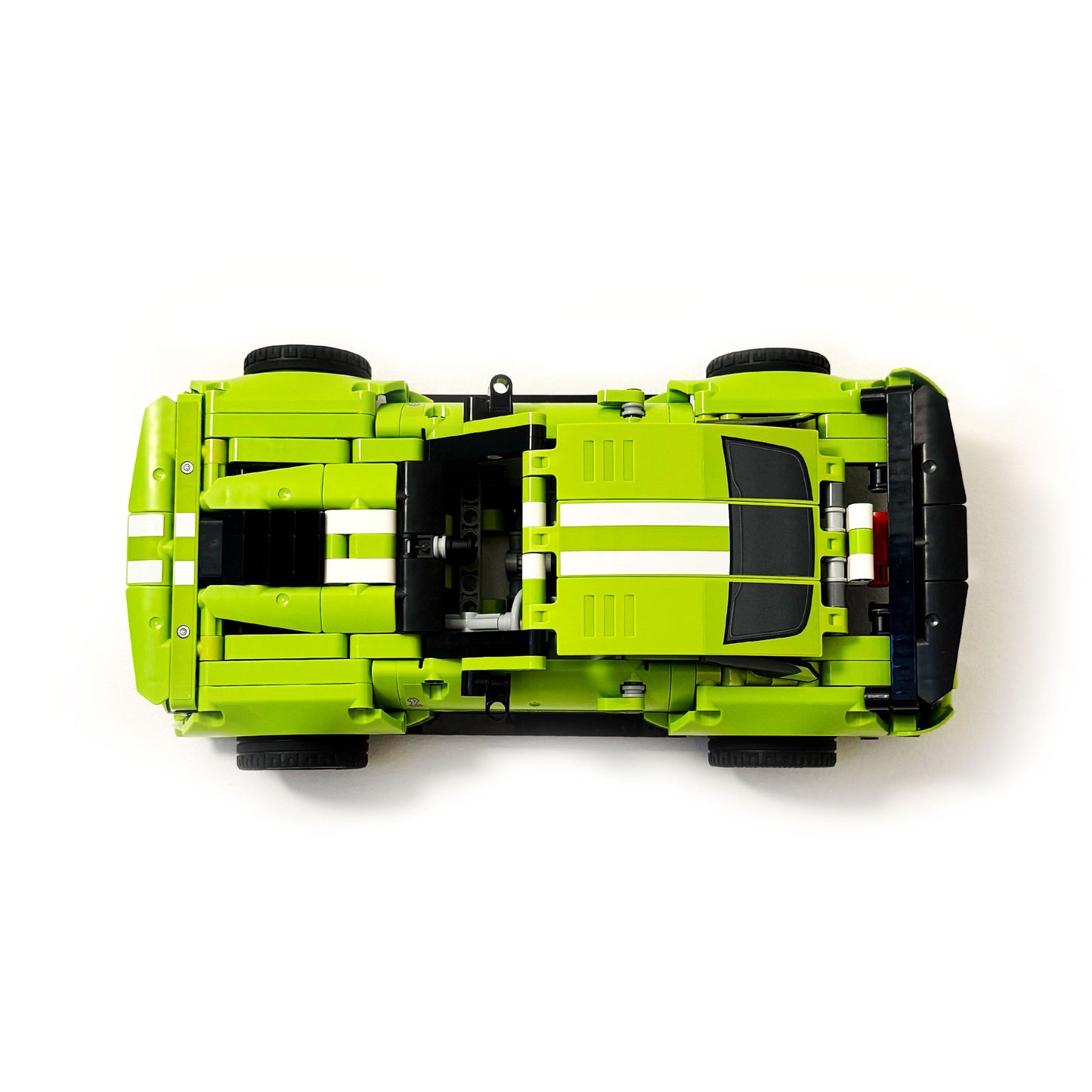 Horizontal Wall Mount for LEGO® Technic Ford Mustang Shelby GT500 (42138)